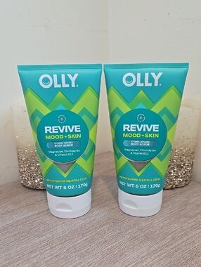 NEW Olly Revive Mood + Skin Vitamin Infused Body Scrub Refreshing Neroli Dew